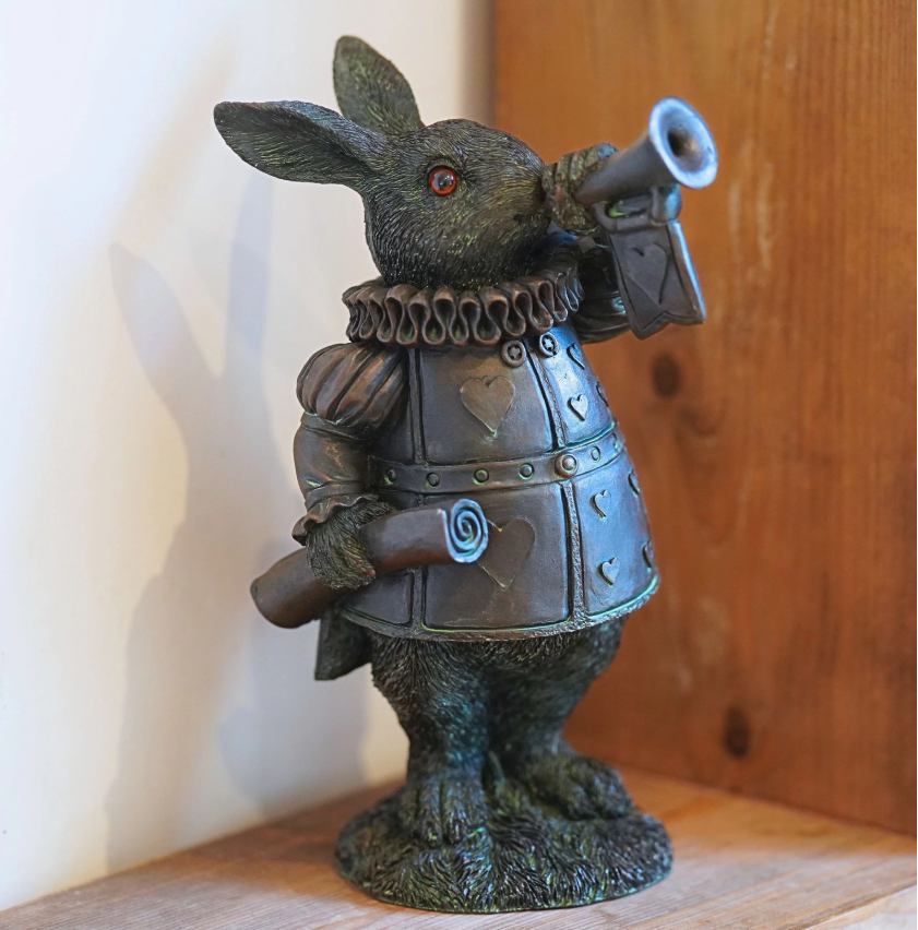 Iepurele Alb cu Trompetă – Statuetă decorativă